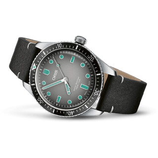 ORIS 豪利时 潜水 腕表 01 733 7707 4053-07 5 20 89
