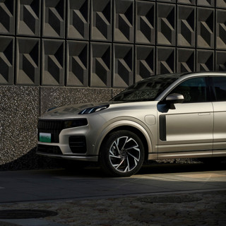 LYNK & CO 领克 09 PHEV 21款 2.0T 手自一体 Ultra 6座