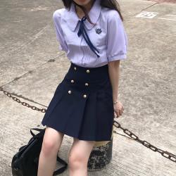 少也眼 吞武里学院 JK制服 泰制短裙