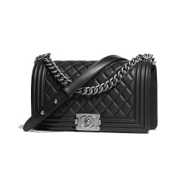 chanel 香奈儿 boy chanel黑银时尚百搭银色链条logo单肩包 a67086y