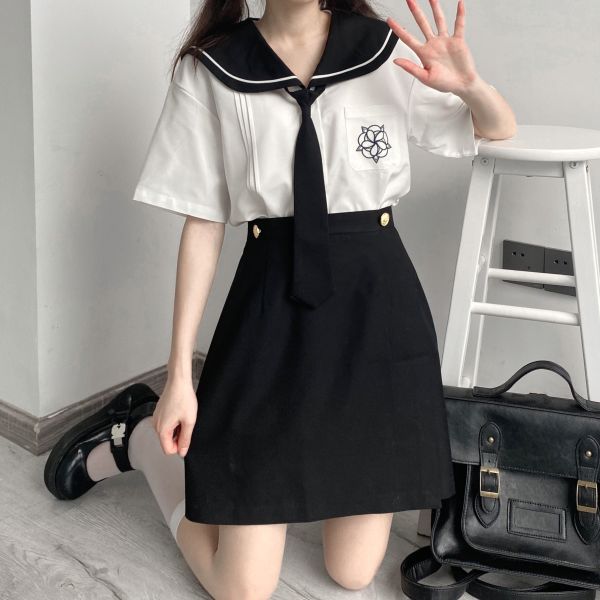 约会“战裙”向您走来!韩式制服推荐来咯~