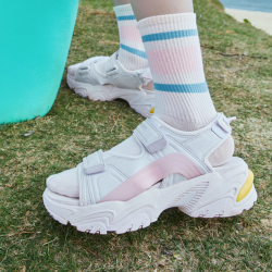 SKECHERS 斯凯奇 休闲鞋 896052