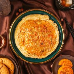 不等 冷冻真蟹肉香辣味面  247g