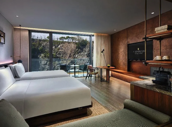 洲际旗舰款海拔负88米深坑奇观上海佘山世茂洲际酒店世茂深坑酒店