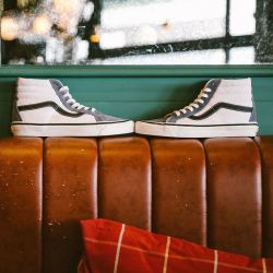 VANS 范斯 官方 SK8-Hi 38 DX浅灰色安纳海姆男女鞋板鞋