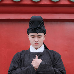 乌衣巷汉服 复原陶俑折上巾 唐代幞头