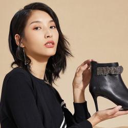 千百度服饰鞋包_天猫精选 千百度官方outlets店 618震撼来袭-什么值得