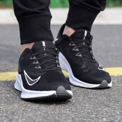 NIKE 耐克 QUEST 3男女跑步鞋透气缓震抓地CD0232/CD0230
