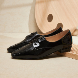 pierrecardin皮尔卡丹春秋新品软皱牛漆皮系带英伦真皮单鞋皮鞋女平底