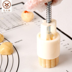 马大帅 家用手压手压式月饼模具 50g
