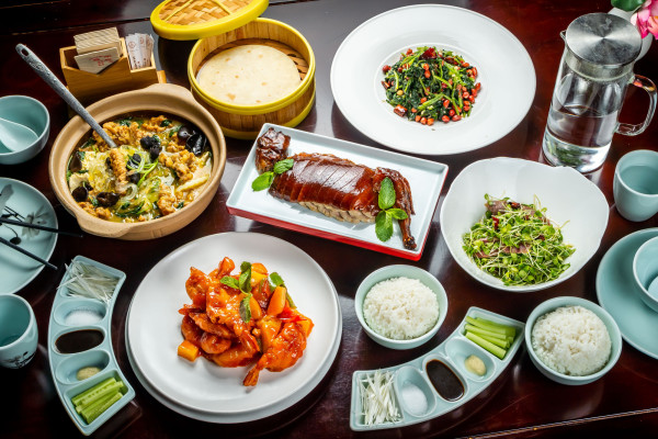 限北京,15店通用!北平食府·富贵荷花烤鸭 双人烤鸭套餐
