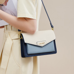 aokang奥康斜挎包新款牛皮小包包女百搭小方包单肩包女包