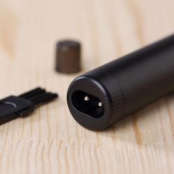 京东京造jztn156电动鼻毛修剪器黑色充电款