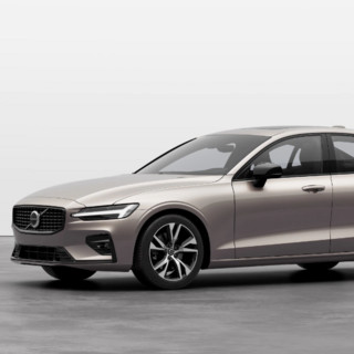 VOLVO 沃尔沃 S60 23款 B5 自动智雅运动版