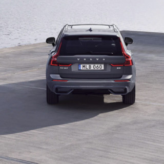 VOLVO 沃尔沃 XC60 23款 B5 四驱 智雅豪华版