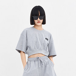 MO&Co. 摩安珂 运动风织唛短款宽松短袖上衣女装