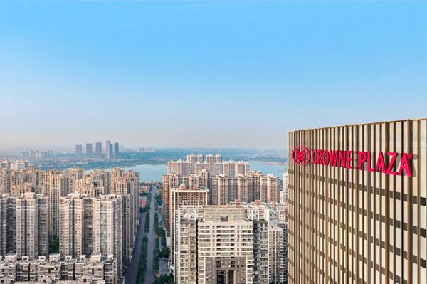 赏秋、宠物友好、新店打卡!还有SNP!洲际酒店集团 飞猪超级新品日好价来袭