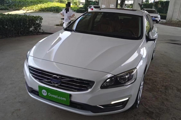 VOLVO 沃尔沃 S60L 2016款 T5 智驭版 二手车 订金