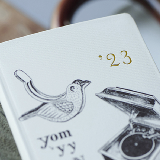 HOBONICHI 伊丹十三 2023周计划手账本 中文版 白色 单本装