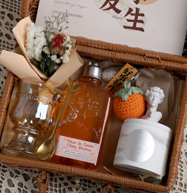 好礼时节Vol.95：新婚好礼送上囍气，百年好合的相爱秘密藏在这里