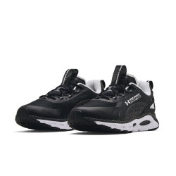 UNDER ARMOUR 安德玛 HOVR Infinite 男女款缓震休闲鞋 3023633