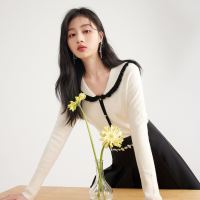 秋水伊人 女士娃娃领针织衫 622101C100291