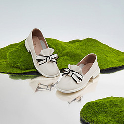 当前位置:>首页>服饰鞋包>女鞋>女士单鞋>中跟鞋>tata/他她中跟鞋>