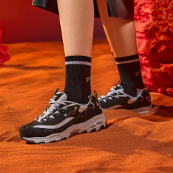SKECHERS 斯凯奇 女士经典老爹鞋 149466-YS
