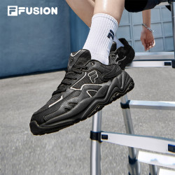 FILA 斐乐 FUSION斐乐潮牌跑步鞋女鞋2022秋新轻便缓震潮流运动鞋FLASH 黑-BK 36