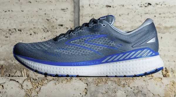 100+元跑鞋大合集，无水货，爆沫低至127元！额外赠送499的 NIKE Zoom Fly 4 