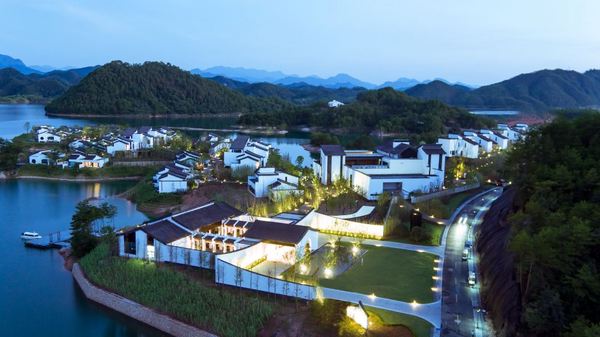 千岛湖顶奢之一!80平湖景房,推窗如画!千岛湖安岚酒店 多种房型1-2晚+含双早+特饮+旅拍等