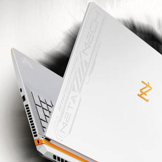 METAPHYUNI 玄派 玄机星 MetamechBook01 六代锐龙版 16.1英寸 游戏本 白昼（锐龙R7-6800H、RX 6650M XT 8G、32GB、512GB SSD、2K、IPS、165Hz）