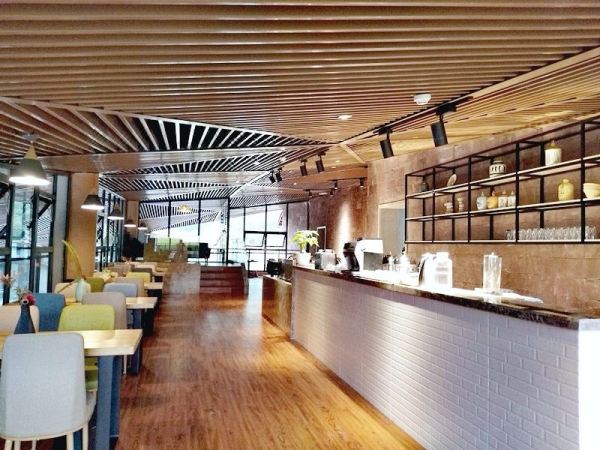 周末不加价!峨眉山绕佛阁度假酒店2晚套餐(多房型可选+双早+门票8/9折)