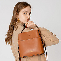 Guy Laroche 姬龙雪 奢侈品女包 时尚简约单肩水桶包手提包GS12182301-12 棕色