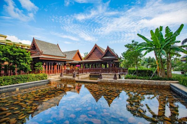 含2餐，畅玩儿童乐园！三亚亚龙湾红树林度假酒店 指定房型2晚套餐（含双早+泰餐/亚洲美食套餐+儿童乐园畅玩等）