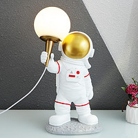 BENBON 本邦 宇航员台灯创意个性卡通太空人书房装饰摆件儿童房卧室LED床头灯