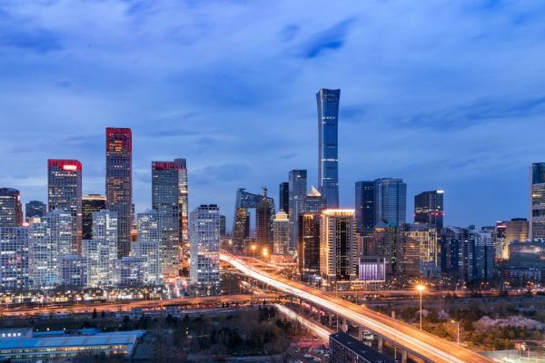 约等于一价全包,春节/寒假/周末都不加价!北京柏悦酒店 长安街景观大床房2晚套餐(含2大1小早餐+午后、晚间小食点心)