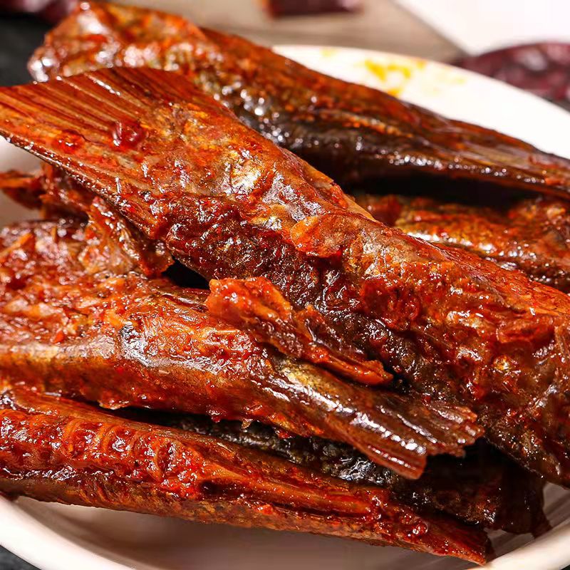 香辣鱼尾鱼排15g*30包混合装鱼尾巴烟熏鱼湖南风味零食