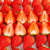 PLUS会员：暖欣果 丹东99红颜奶油草莓 3斤（单果20-30g)
