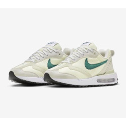 NIKE 耐克 Air Max Dawn 女子运动鞋 FD9916-131