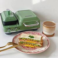 英国摩飞多功能早餐机三明治轻食机小型家用华夫饼机吐司压烤机