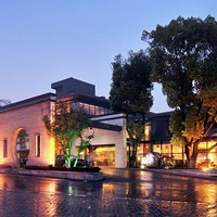 姑苏古城中心位置！全程不加价,国庆尾也可用！苏州金陵南林饭店 山水楼标准房 2晚连住（含双早）