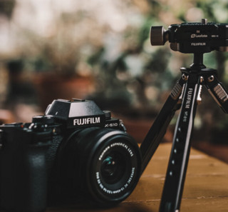 FUJIFILM 富士 XS10 APS-C画幅 微单相机 黑色 XP 15-45mm F3.5-5.6 OIS PZ 52mm 16mm F1.4 双头套机