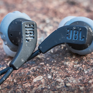 JBL 杰宝 ENDURRUN2 入耳式动圈有线耳机 红色 3.5mm