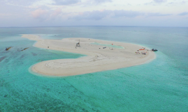 中國最美海島！持有中國身份證的中國公民可入！三亞-西沙4天3晚游輪游（含一日三餐+船費快艇費+通行費等）