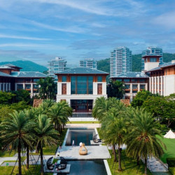 坐拥豪华园景 深圳佳兆业万豪酒店 豪华园景房1晚套餐（含双早+儿童乐园+萌宠乐园+旅拍）