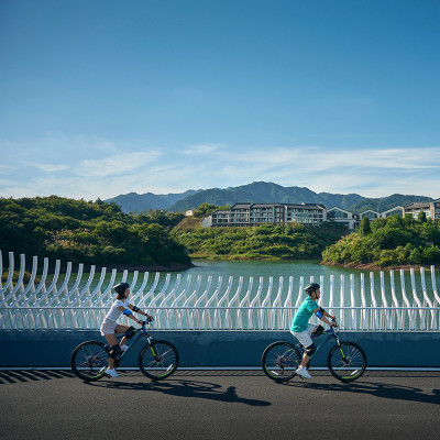 尾单！500+住千岛湖CM！Club Med地中海邻境千岛湖度假村 高级房1晚（含2大1小早餐+丰富酒店体验活动）