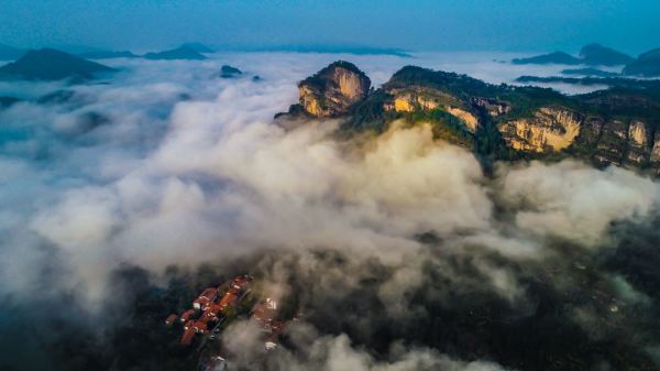 武夷山地区元老级度假酒店,宿于茶园山水间!福建南平武夷山庄园 多房型2晚连住套餐(含早+茶文化体验+儿童乐园)