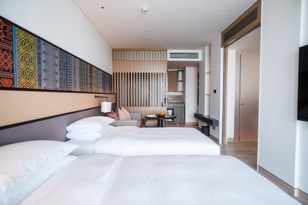 凯悦系新秀尝鲜！700出头住一线海景！三亚天丽湾凯悦酒店 园景客房1-2晚套餐（含双早+每日免费minibar+双人西岛门票等）