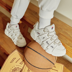 fila 斐乐 女鞋fusion系列潮流舒适耐磨面包鞋运动休闲鞋女文化篮球鞋